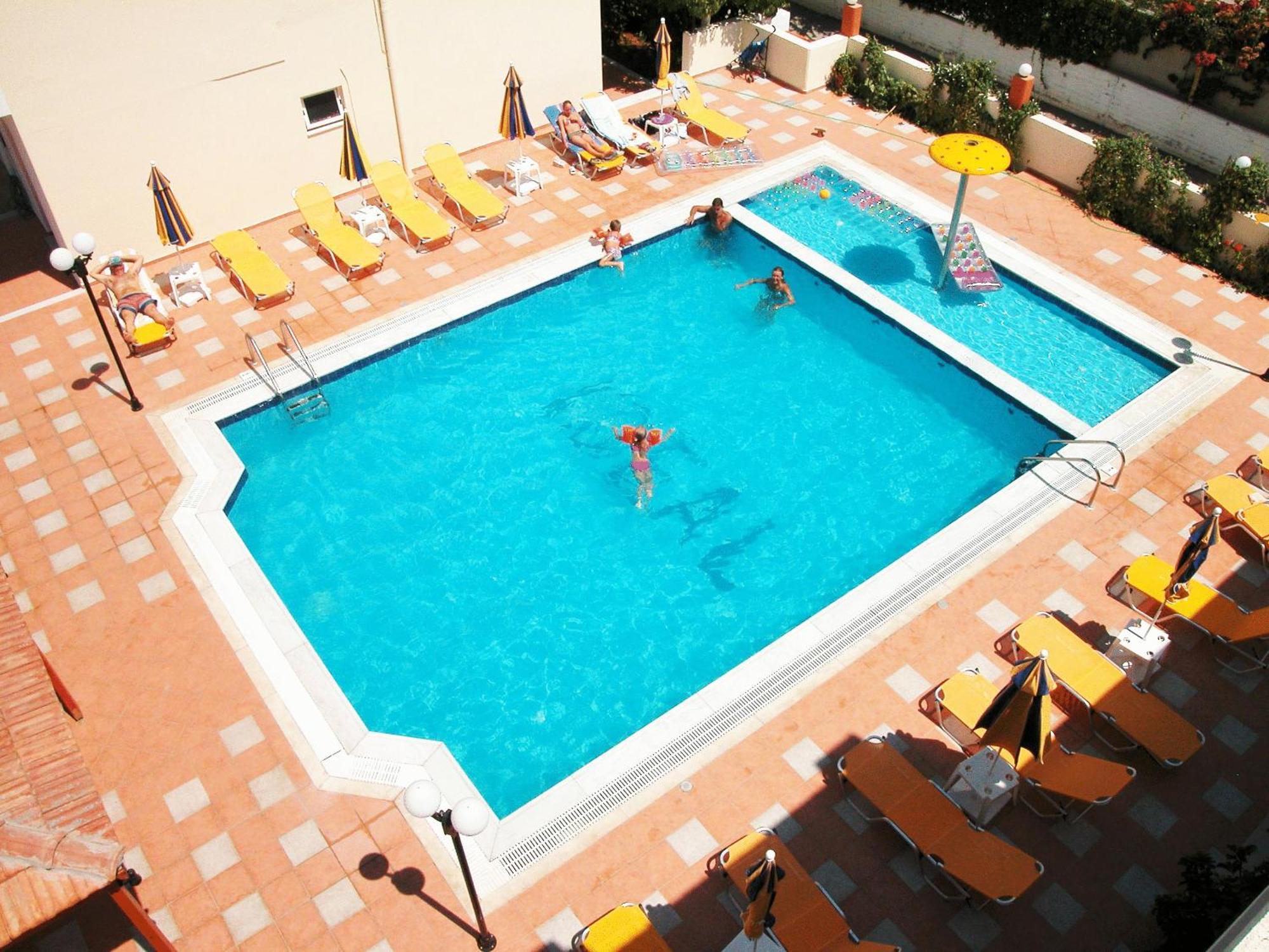 Ideal Hotel Kokkini Hani Zewnętrze zdjęcie