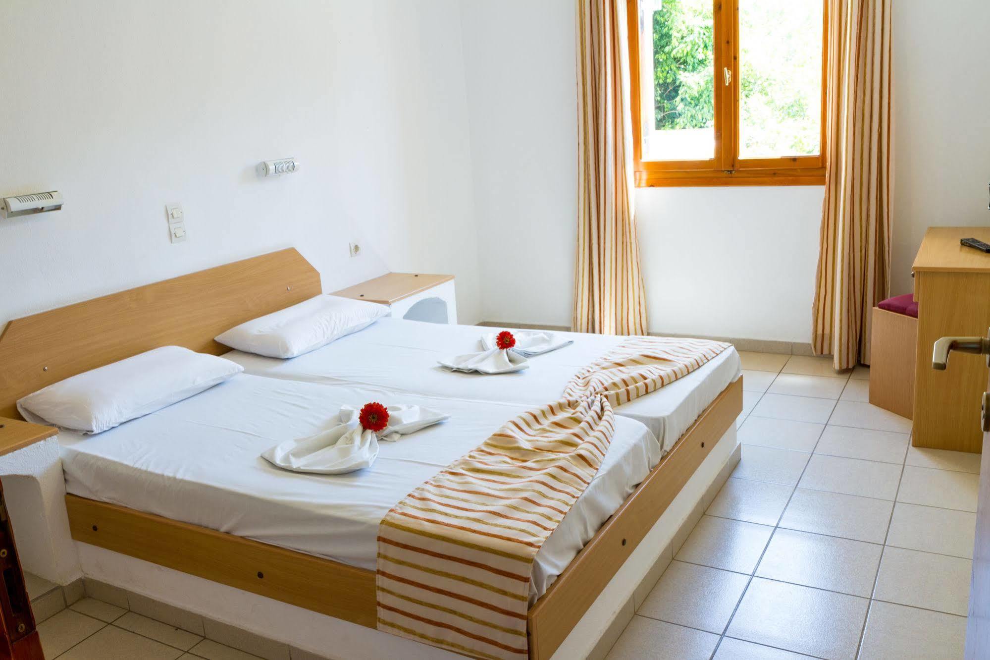 Ideal Hotel Kokkini Hani Zewnętrze zdjęcie
